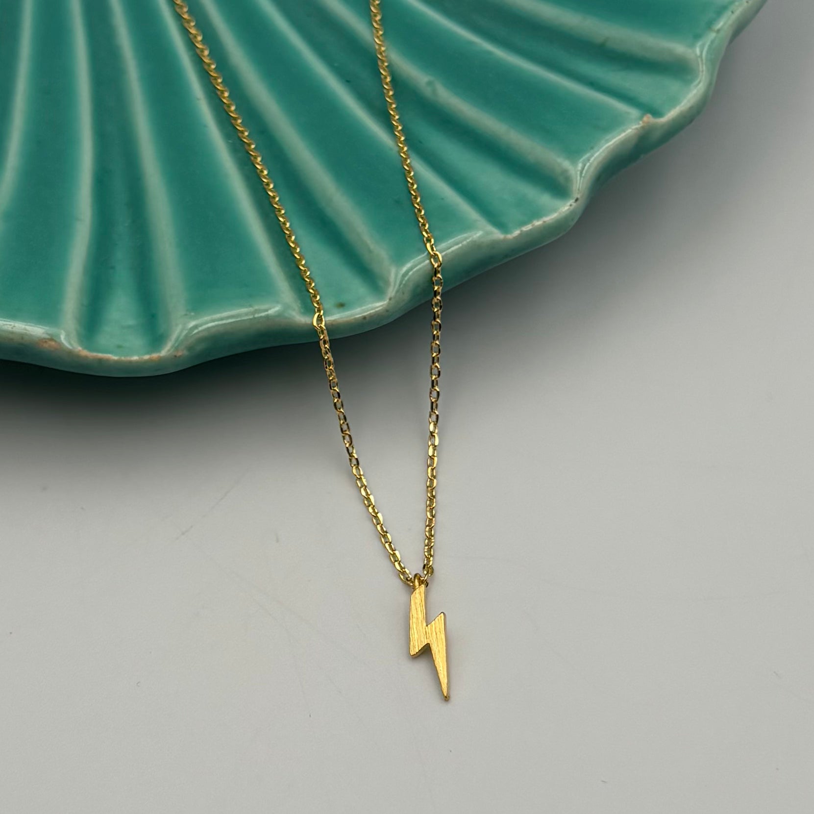 Golden Lightning Bolt necklace – Sixton London