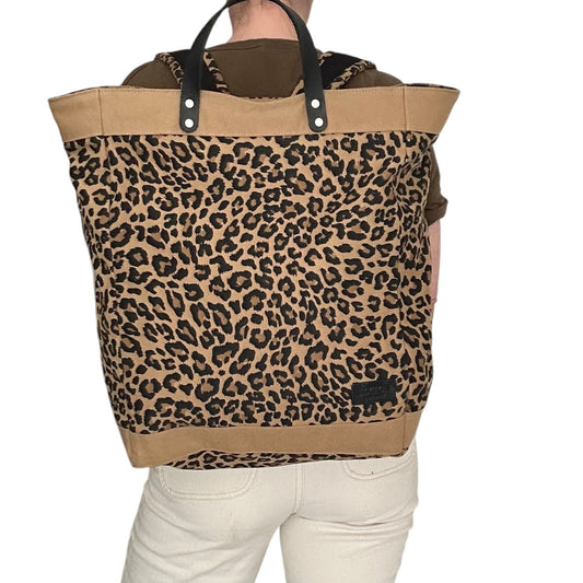 Clovelly Backpack - sand leopard print