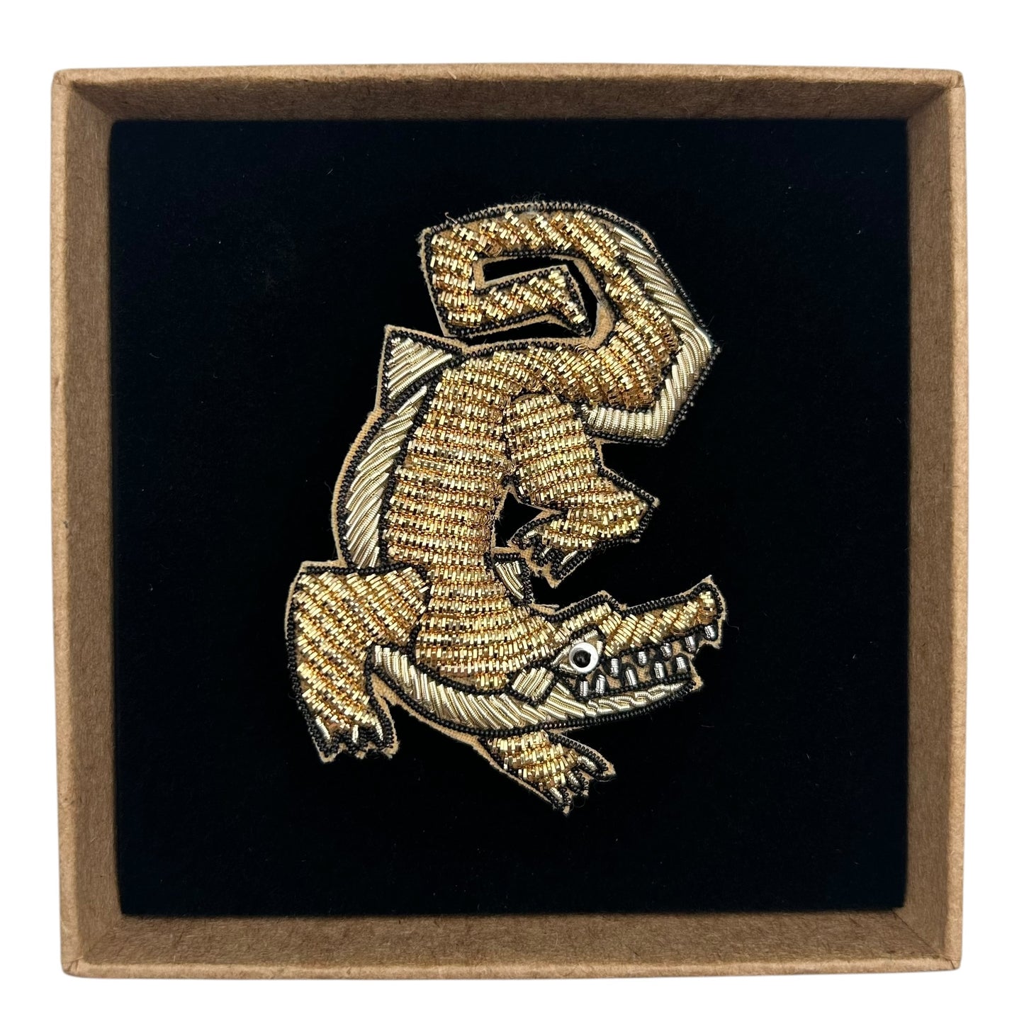 Crocodile brooch / pin