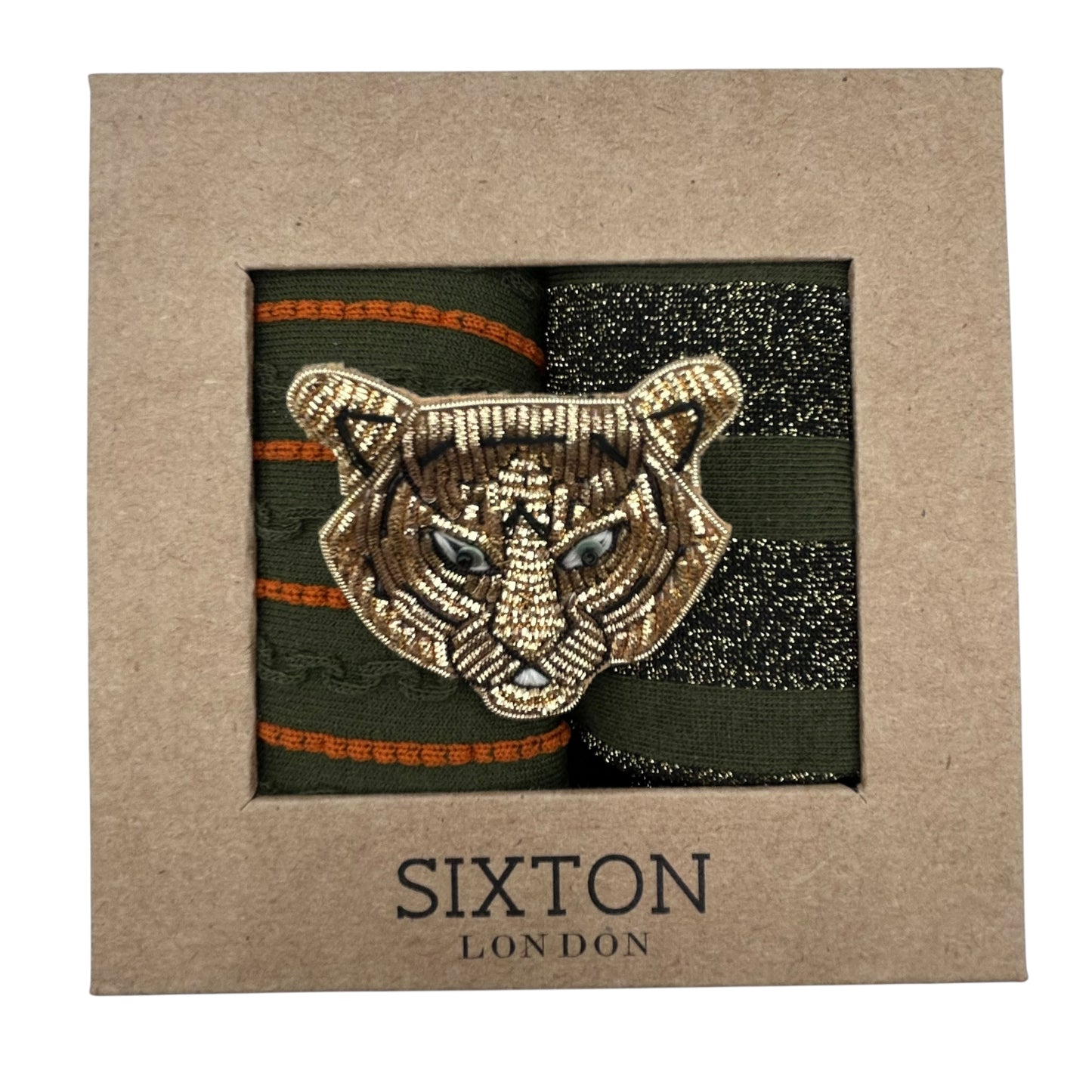 Ivy Lyon & Ivy Berlin sock box duo with embroidered brooch