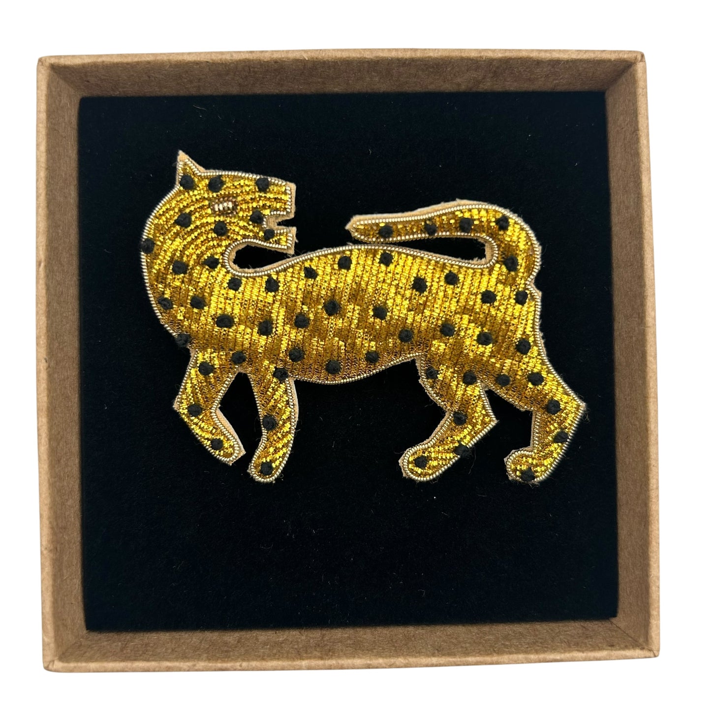 Leopard brooch / pin