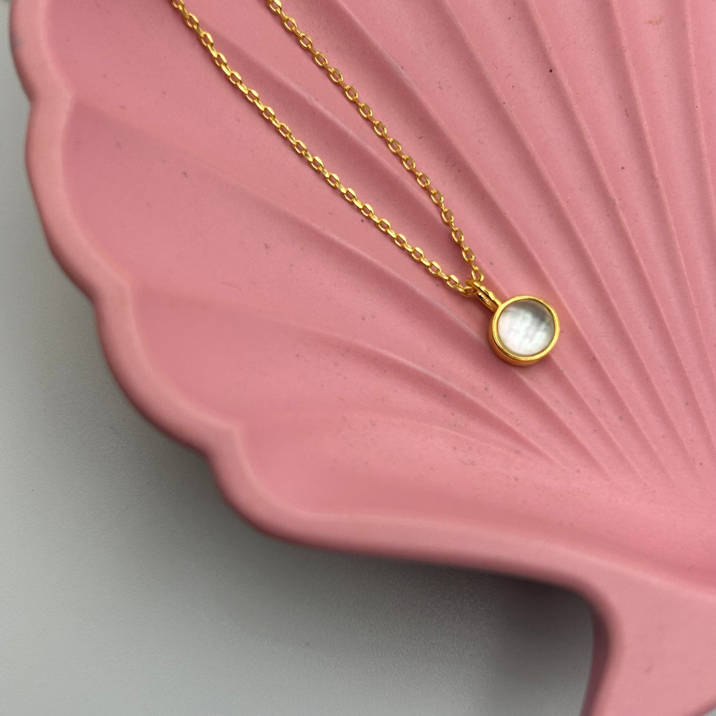 Mother of Pearl necklace