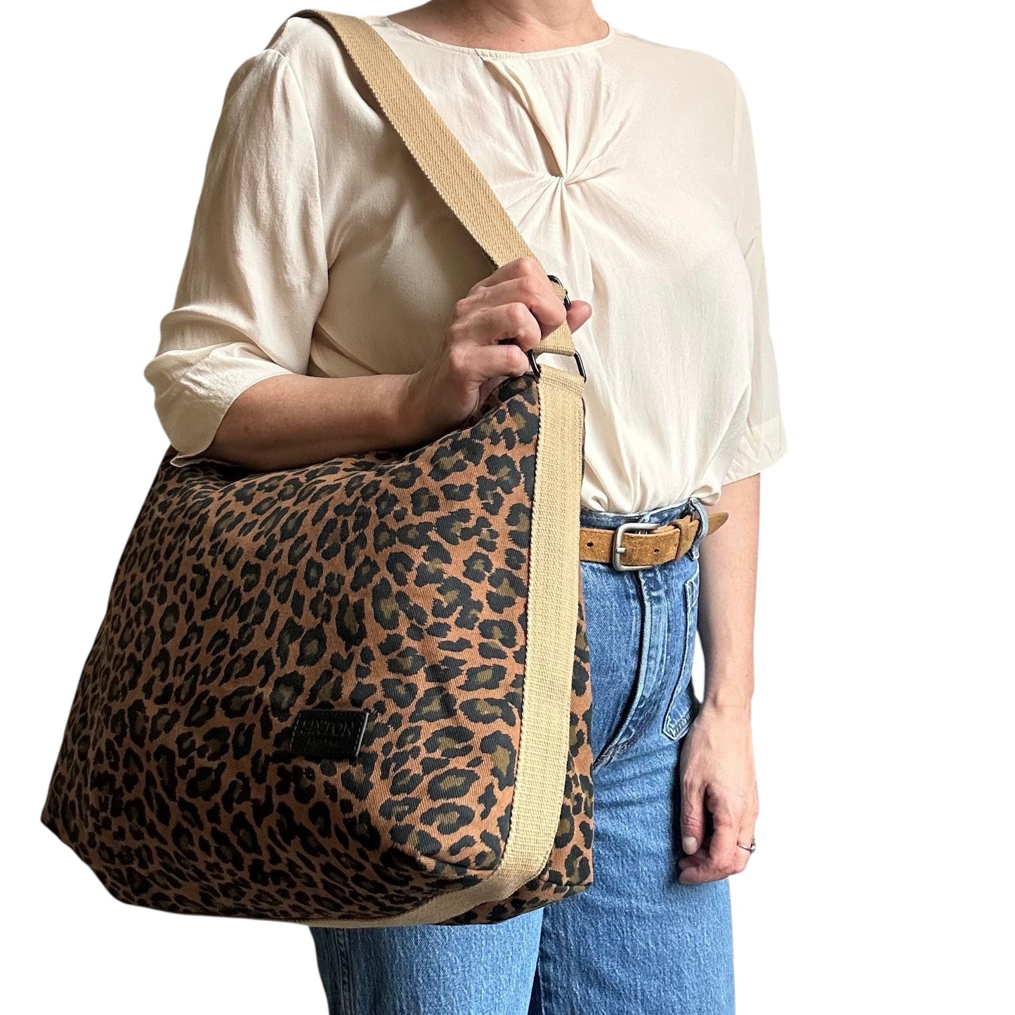 Portland messenger bag - brown leopard print