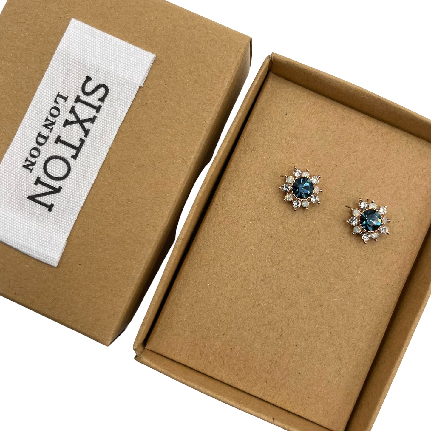 Sapphire flower sparkle earrings