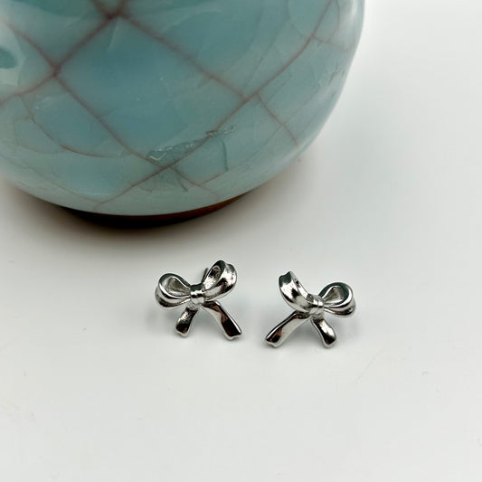 Silver Bow earrings