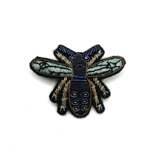 Grand insect petit in blue