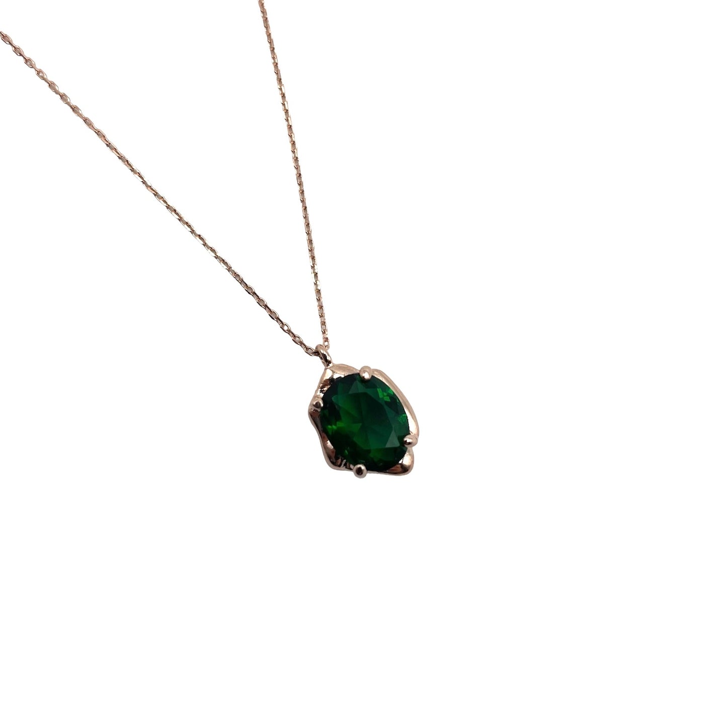 Vintage emerald style necklace